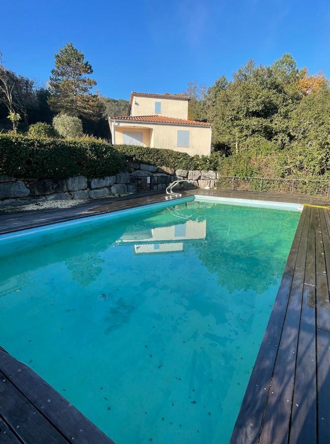 Chez Laura Pres Du Pont D'Arc Villa Salavas Bagian luar foto